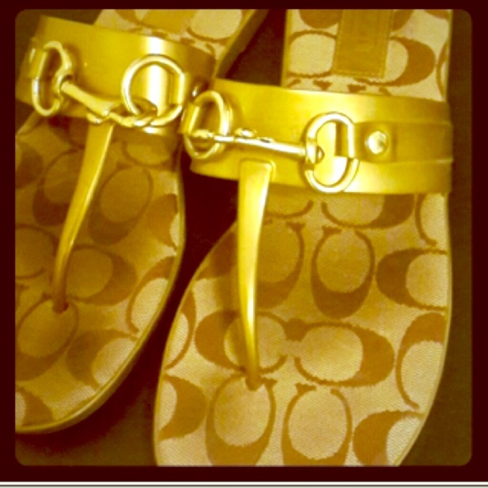 COPY - Coach gold toned flip flop sandal